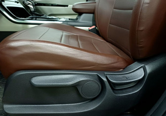 Подержанный автомобиль Kia Carnival 2021 года (22 фото)