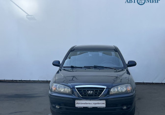 Подержанный автомобиль Hyundai Elantra Sedan 2005 года (2 фото)