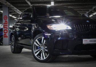 Подержанный автомобиль BMW X6 M 2013 года (28 фото)