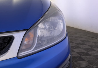Подержанный автомобиль Kia Rio Hatchback 2019 года (17 фото)
