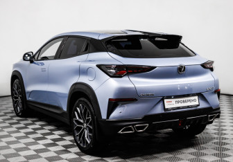 Подержанный автомобиль Changan UNI-T 2023 года (7 фото)