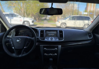 Подержанный автомобиль Nissan Teana 2011 года (9 фото)