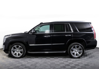 Подержанный автомобиль Cadillac Escalade Suv 2015 года (8 фото)