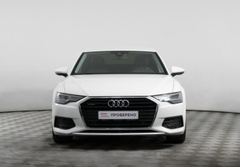 Подержанный автомобиль Audi A6 Sedan 2019 года (2 фото)