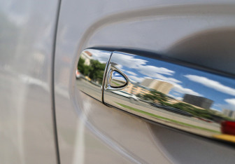 Подержанный автомобиль Nissan X-Trail 2015 года (16 фото)