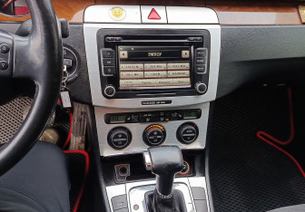 Подержанный автомобиль Volkswagen Passat Sedan 2008 года (13 фото)