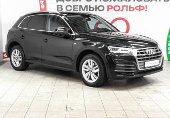 Подержанный автомобиль Audi Q5 2020 года (3 фото)