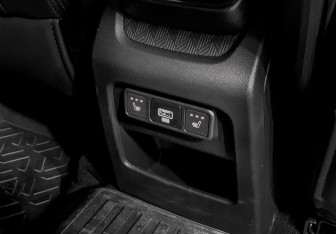 Подержанный автомобиль Haval H3 2024 года (26 фото)