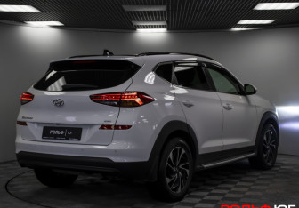 Подержанный автомобиль Hyundai Tucson 2020 года (22 фото)