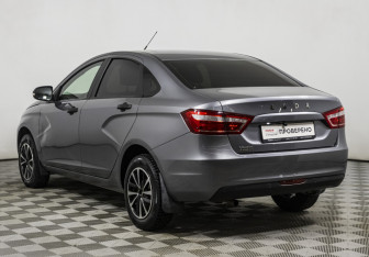 Подержанный автомобиль LADA (ВАЗ) Vesta Sedan 2019 года (7 фото)