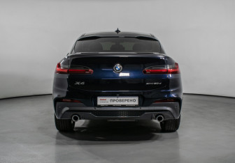 Подержанный автомобиль BMW X4 2018 года (6 фото)