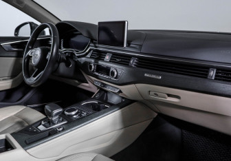 Подержанный автомобиль Audi A5 Liftback 2016 года (9 фото)