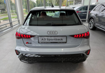 Новый Audi A3 Hatchback 2025 (4 фото)