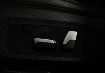 Подержанный автомобиль BMW X4 2019 года (16 фото)