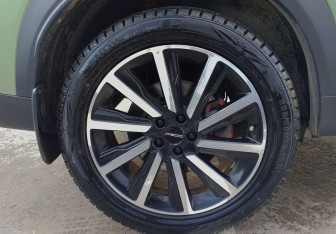 Подержанный автомобиль Jaecoo J7 2023 года (9 фото)