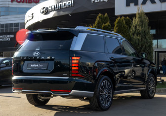 Подержанный автомобиль Hyundai Palisade 2025 года (4 фото)