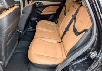 Подержанный автомобиль Haval Jolion 2024 года (12 фото)