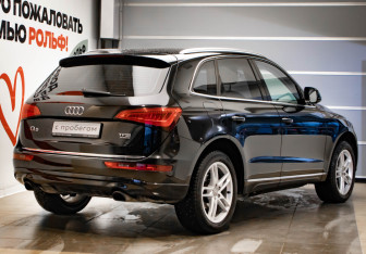 Подержанный автомобиль Audi Q5 2015 года (4 фото)