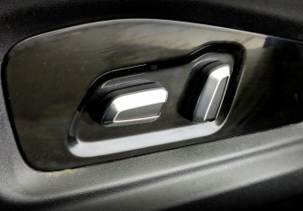 Подержанный автомобиль Omoda C5 2023 года (21 фото)