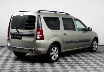 Подержанный автомобиль LADA (ВАЗ) Largus Wagon 2018 года (3 фото)