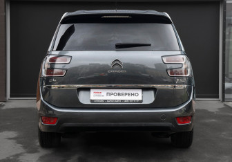 Подержанный автомобиль Citroen C4 Picasso 2016 года (6 фото)