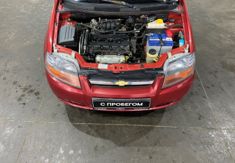 Подержанный автомобиль Chevrolet Aveo Hatchback 2007 года (14 фото)