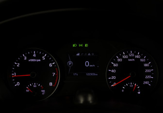 Подержанный автомобиль Kia Sportage 2016 года (7 фото)