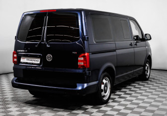 Подержанный автомобиль Volkswagen Caravelle 2016 года (5 фото)