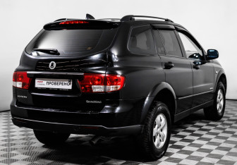 Подержанный автомобиль SsangYong Kyron 2012 года (5 фото)