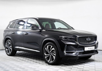 Подержанный автомобиль Geely Monjaro 2023 года (3 фото)
