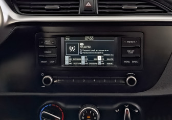 Подержанный автомобиль Kia Rio Hatchback 2021 года (16 фото)