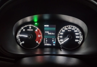 Подержанный автомобиль Mitsubishi Pajero Sport 2018 года (15 фото)