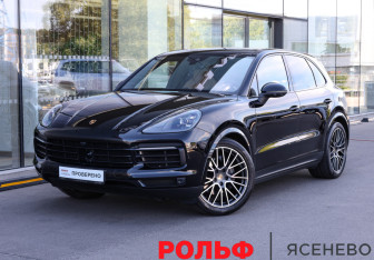 Подержанный автомобиль Porsche Cayenne 2021 года (1 фото)