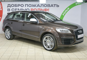 Подержанный автомобиль Audi Q7 2011 года (3 фото)
