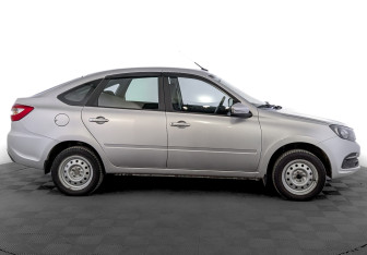 Подержанный автомобиль LADA (ВАЗ) Granta Liftback 2024 года (4 фото)