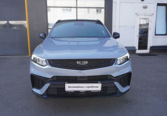 Подержанный автомобиль Geely Tugella 2023 года (2 фото)