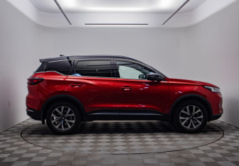 Подержанный автомобиль Chery Tiggo 7 Pro 2022 года (4 фото)