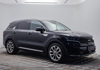 Подержанный автомобиль Kia Sorento 2022 года (7 фото)