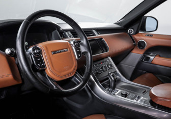 Подержанный автомобиль Land Rover Range Rover Sport 2013 года (14 фото)