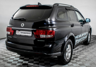 Подержанный автомобиль SsangYong Kyron 2012 года (5 фото)