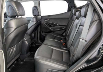 Подержанный автомобиль Hyundai Santa Fe 2014 года (18 фото)