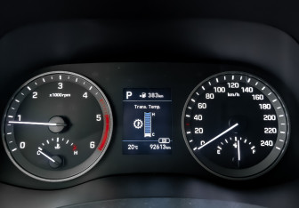 Подержанный автомобиль Hyundai Tucson 2020 года (16 фото)