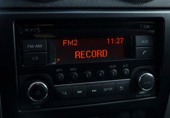 Подержанный автомобиль Nissan Almera Sedan 2015 года (12 фото)