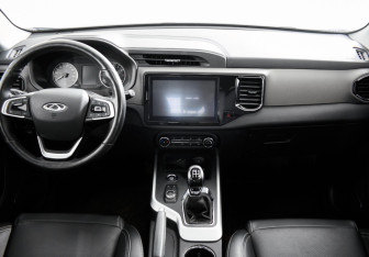 Подержанный автомобиль Chery Tiggo 4 2021 года (10 фото)
