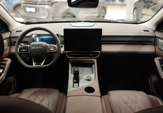 Новый Soueast S09 2024 (10 фото)