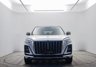 Подержанный автомобиль Hongqi HS3 2024 года (2 фото)