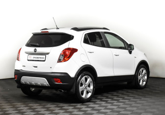 Подержанный автомобиль Opel Mokka 2013 года (5 фото)