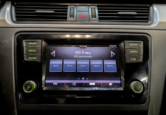 Подержанный автомобиль Skoda Rapid Liftback 2019 года (15 фото)