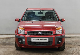 Подержанный автомобиль Ford Fusion 2008 года (2 фото)
