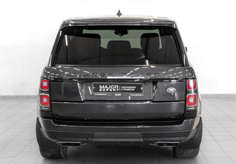 Подержанный автомобиль Land Rover Range Rover 2020 года (6 фото)